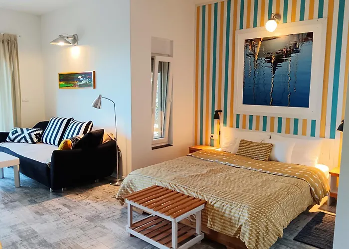 Maramare Apartments